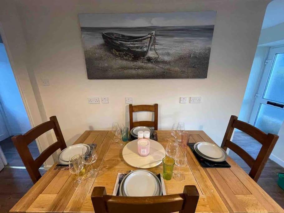 Honeycomb Cottage Newburgh  Екстериор снимка