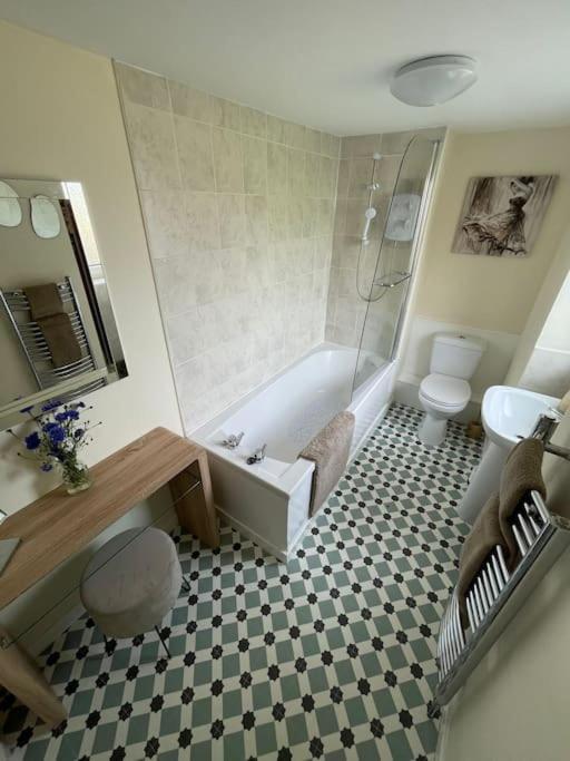 Honeycomb Cottage Newburgh  Екстериор снимка