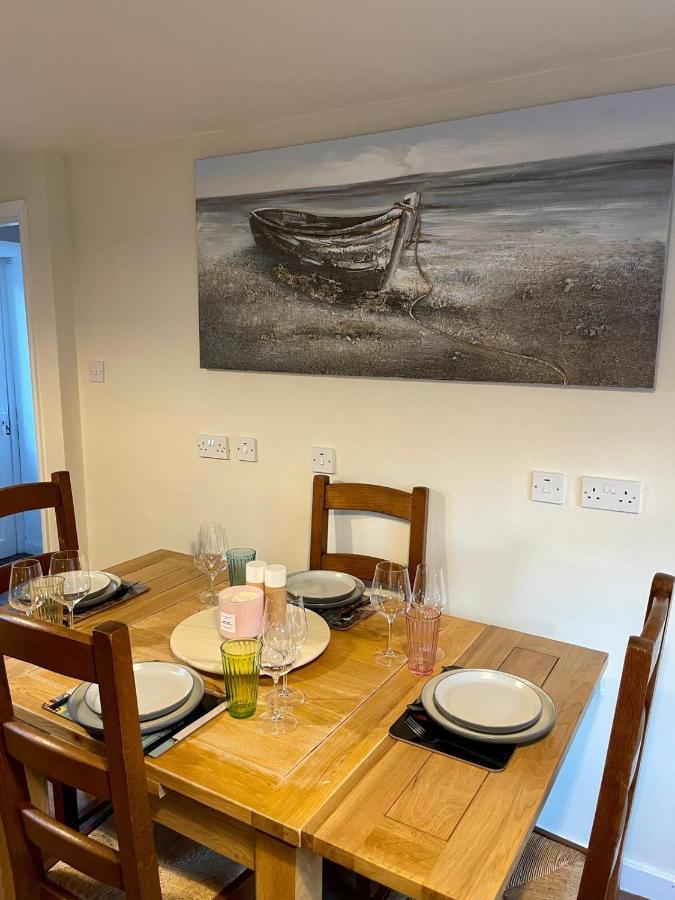 Honeycomb Cottage Newburgh  Екстериор снимка